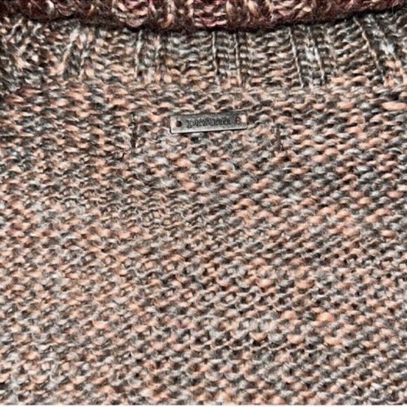 PrAna Autumn Rein Wool Blend
Oversized Turtleneck Sweater(Size XS) - Picture 7 of 9